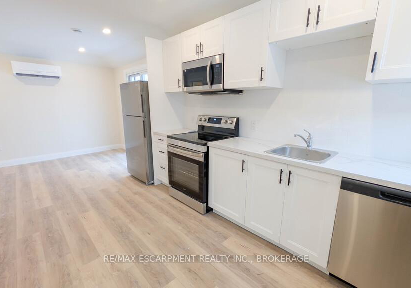 21-fawell-avenue-st-catharines-ontario-x13514966