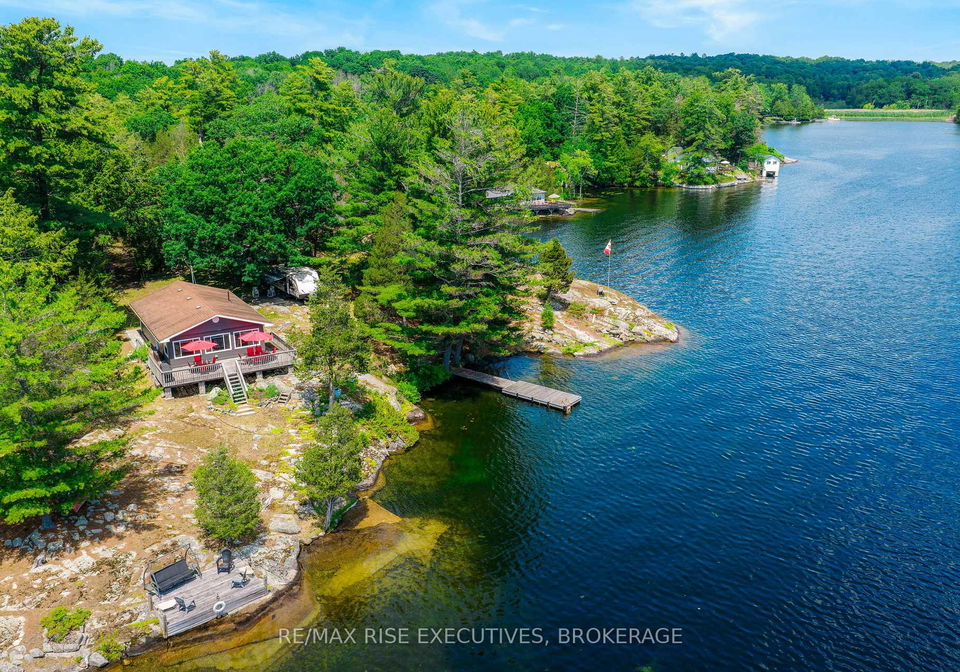 942-teddys-lane-leeds-and-the-thousand-islands-ontario-x13514998