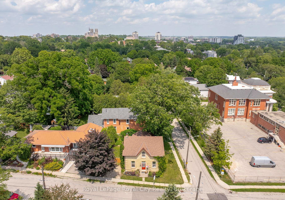 26-fergus-street-guelph-ontario-x13515022
