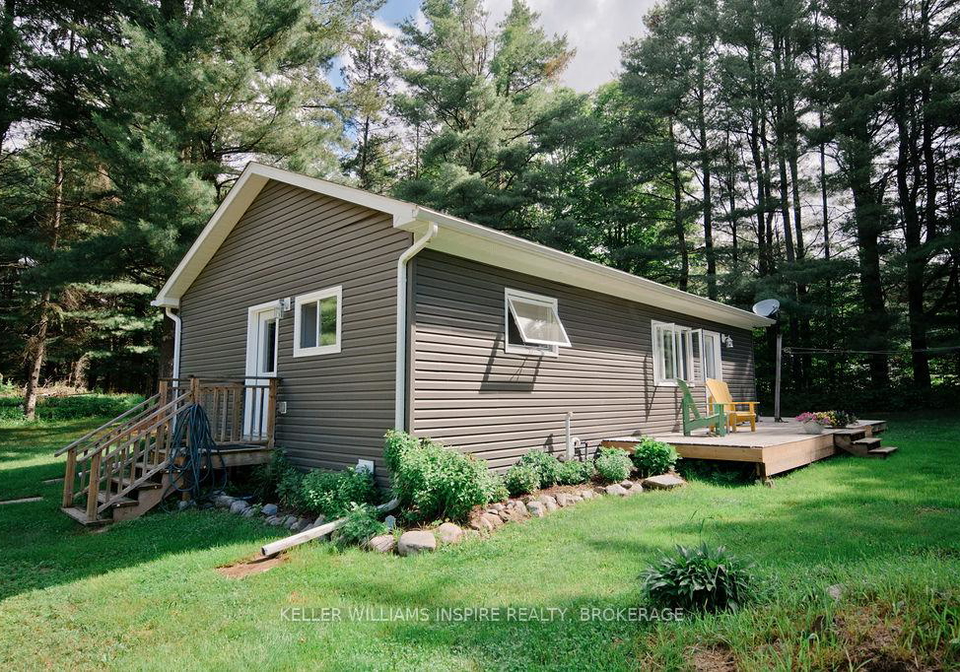 2352-518-highway-w-mcmurrichmonteith-ontario-x13515084