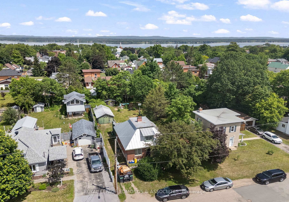 605-perth-street-pembroke-ontario-x13515330