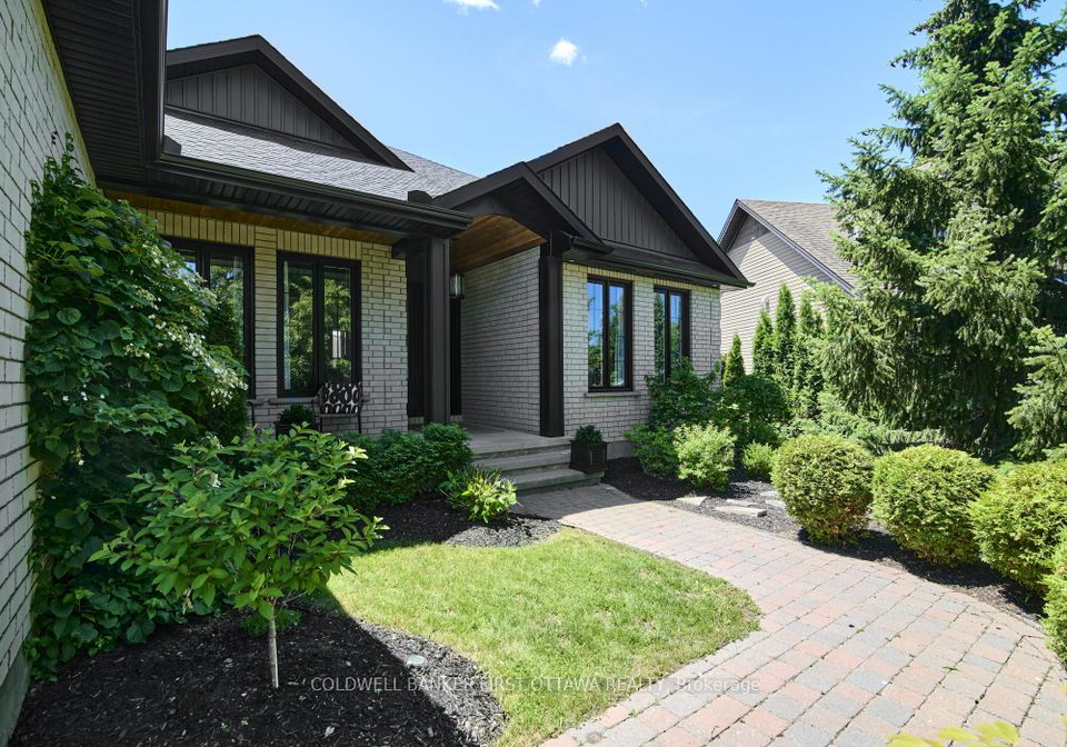 179-glenncastle-drive-ottawa-ontario-x13515542