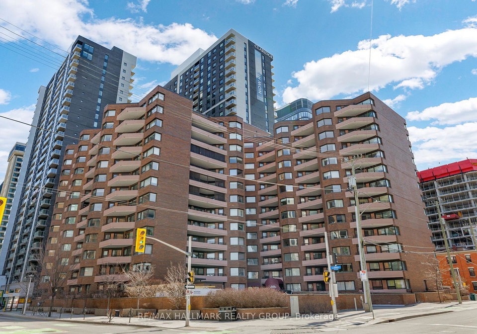 151-bay-street-ottawa-ontario-x13515626