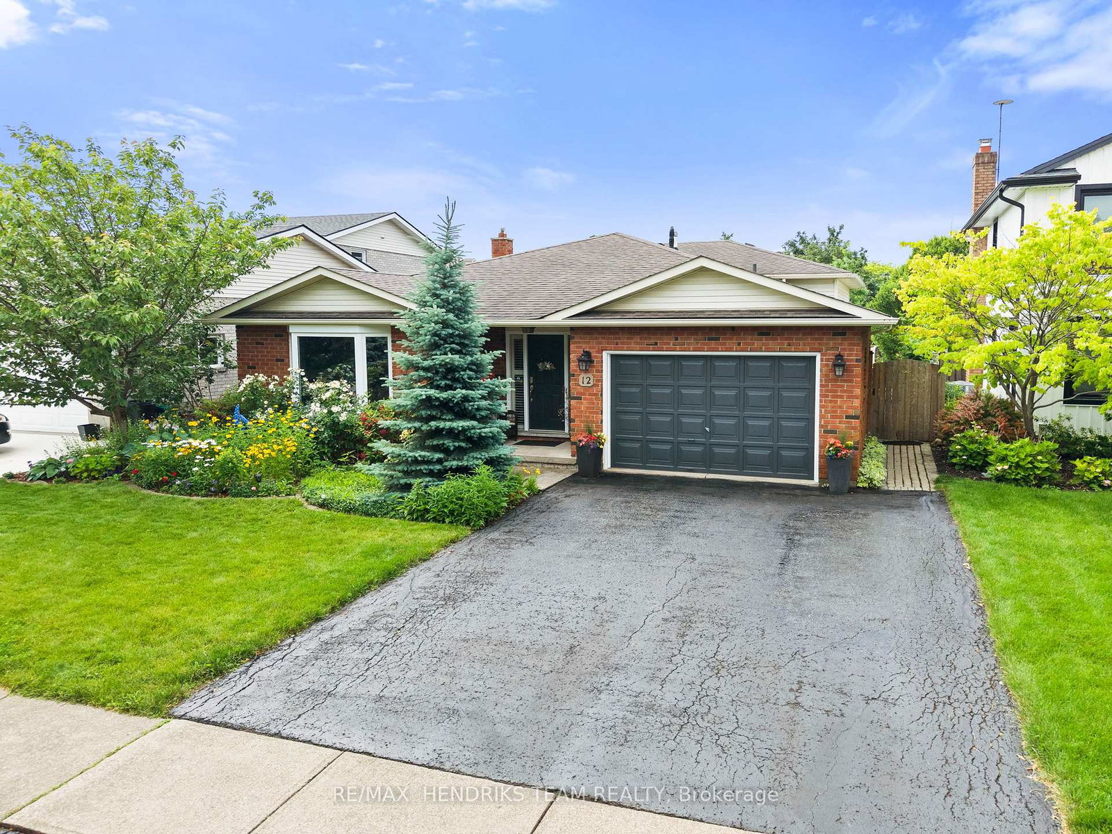 12-stonebridge-gate-st-catharines-ontario-x13515760