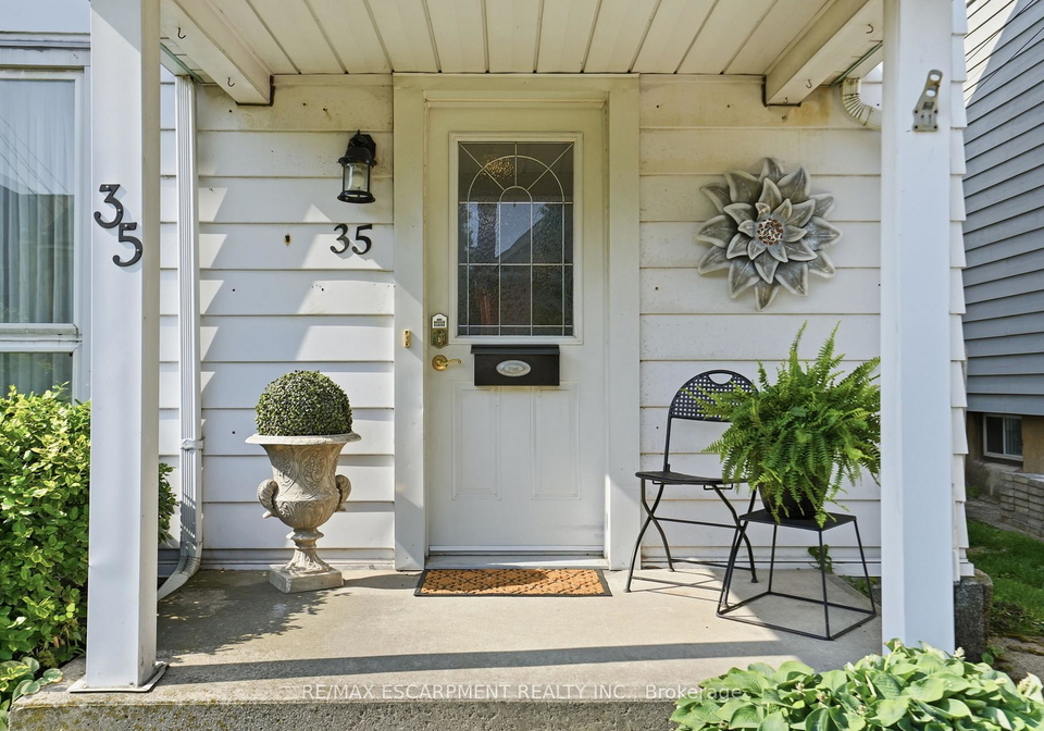 35-chatham-street-hamilton-ontario-x13515812