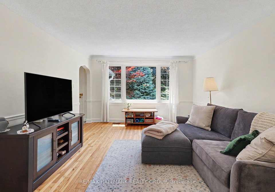 99-dagmar-avenue-ottawa-ontario-x13515970