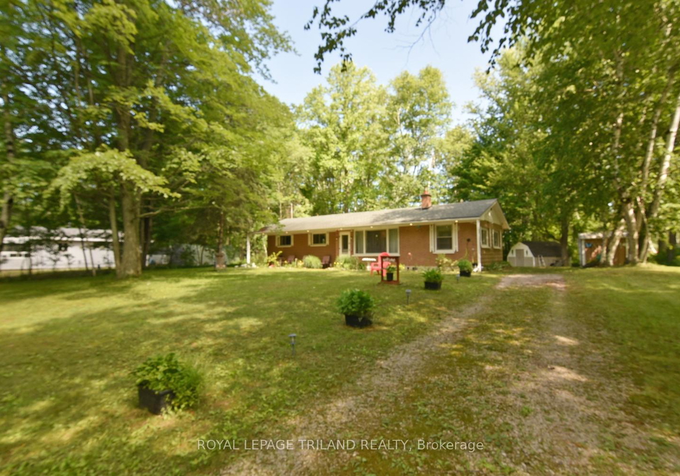 6302-huron-drive-lambton-shores-ontario-x13515972