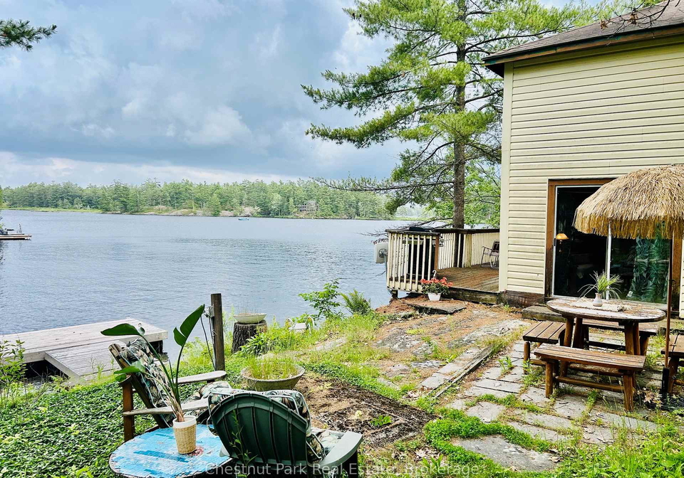 1051-1-2-wigwam-lodge-road-gravenhurst-ontario-x13516000
