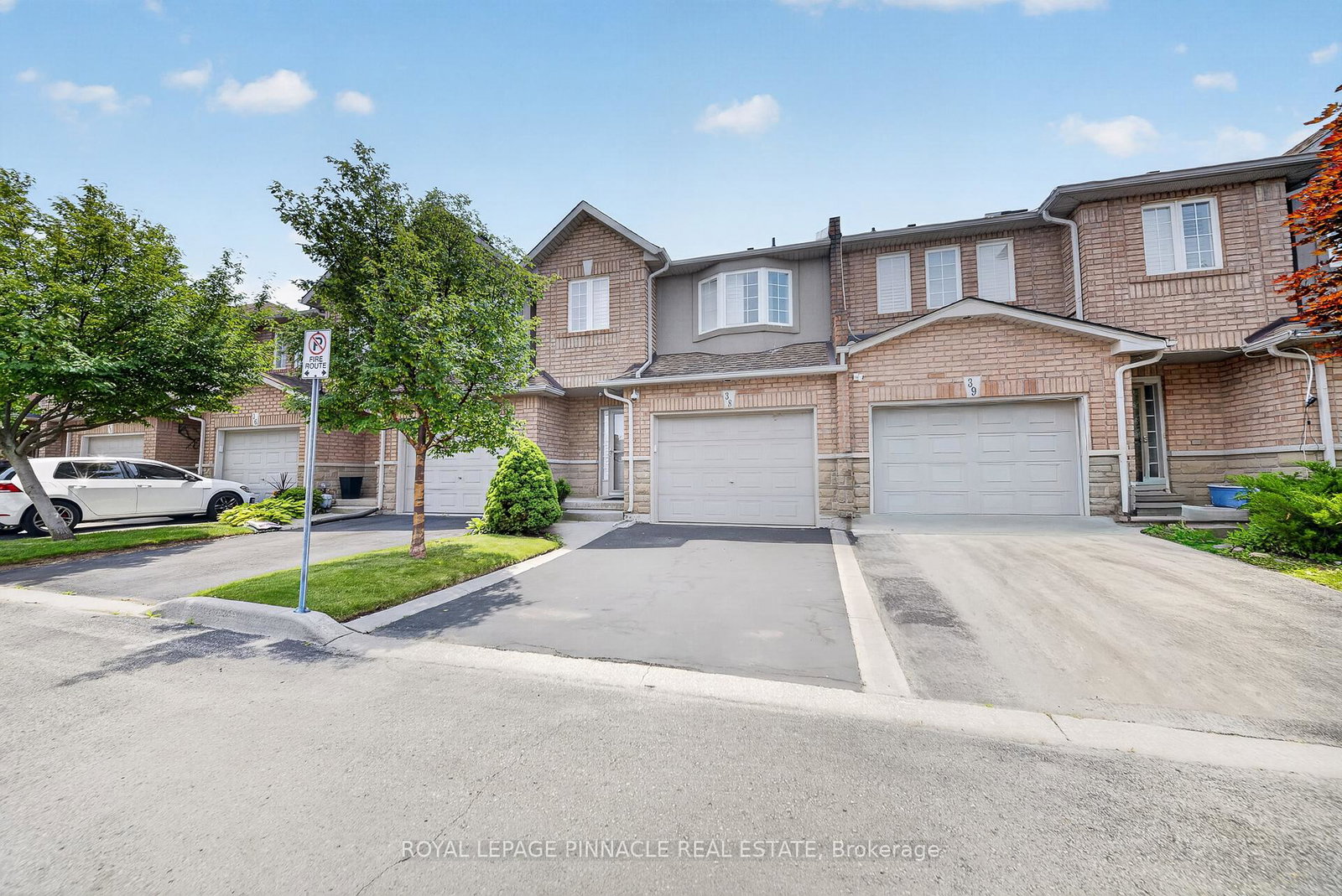 163-livingston-avenue-n-grimsby-ontario-x13516086