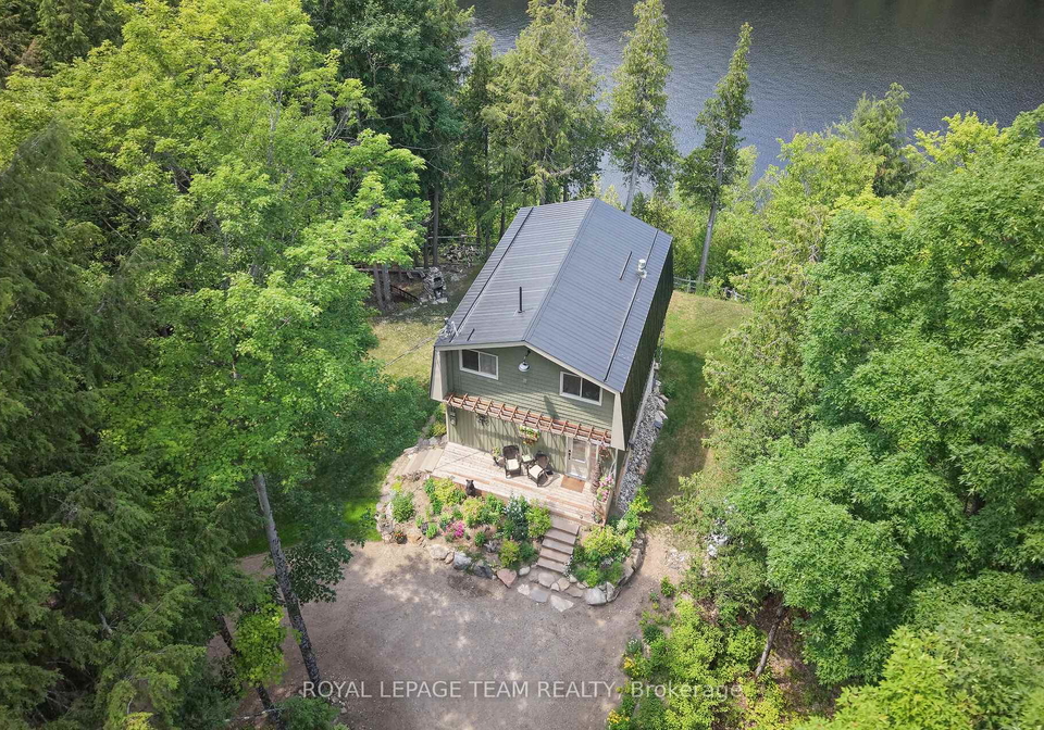 102-a-mcvicar-lane-mcnabbraeside-ontario-x13516262