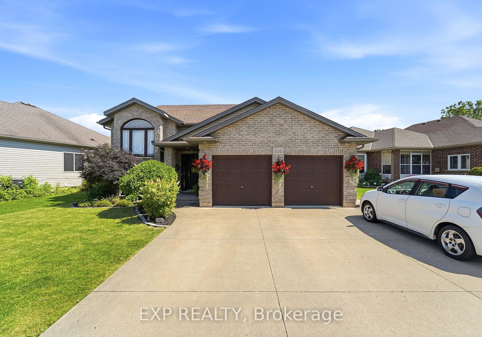 202-wellbrook-boulevard-welland-ontario-x13516286