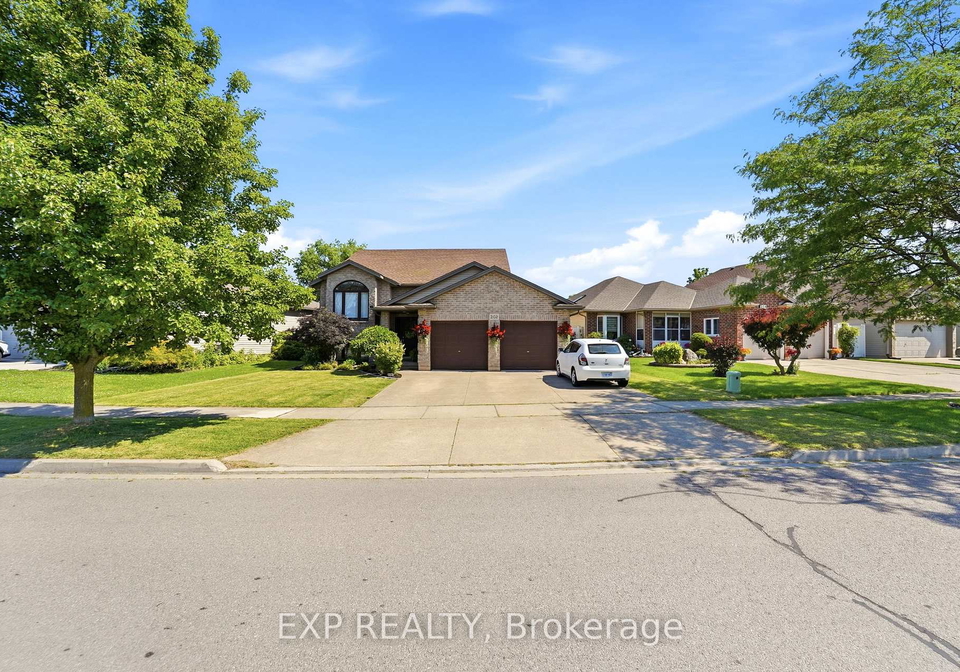 202-wellbrook-boulevard-welland-ontario-x13516286