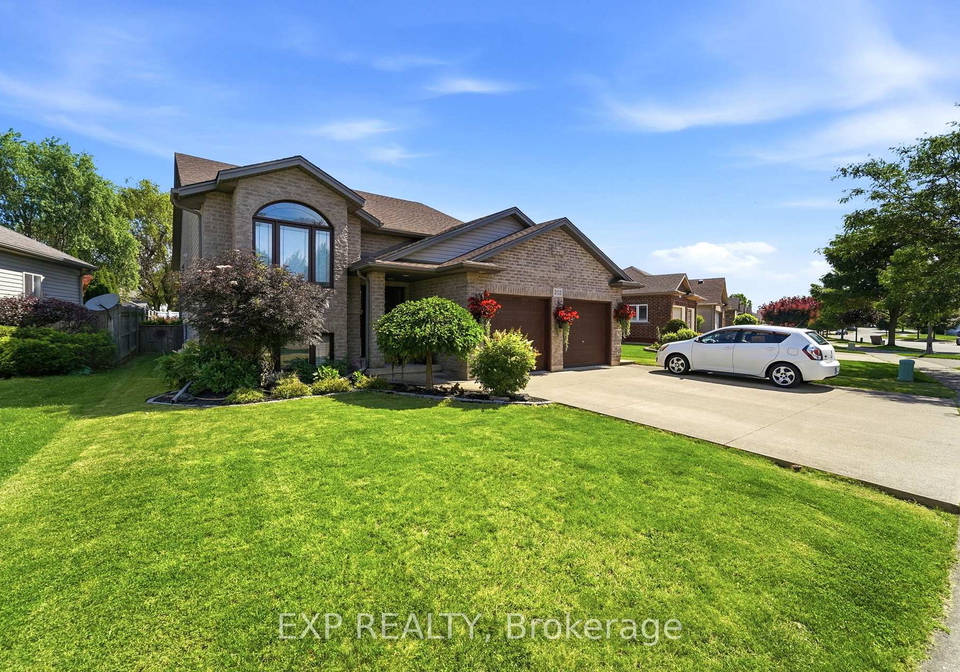 202-wellbrook-boulevard-welland-ontario-x13516286