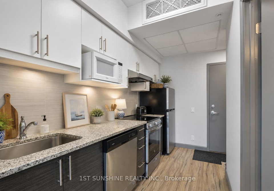 77-leland-street-hamilton-ontario-x13516324