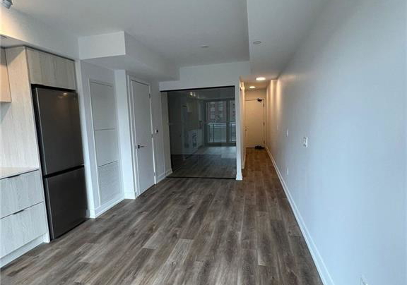1-jarvis-street-hamilton-ontario-x13516352