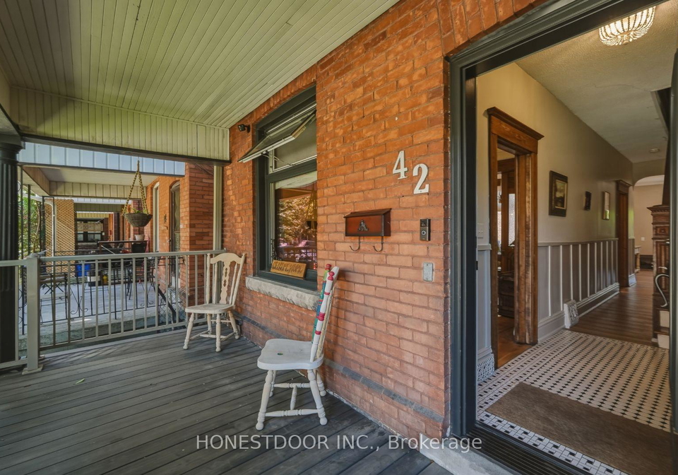 42-nightingale-street-hamilton-ontario-x13516362