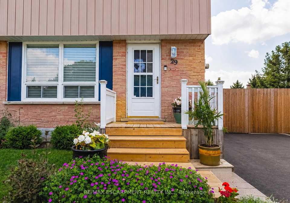 29-hopewell-crescent-hamilton-ontario-x13516444