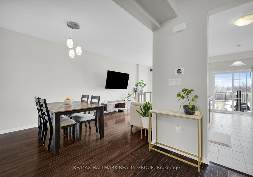 132-laramie-crescent-ottawa-ontario-x13516494