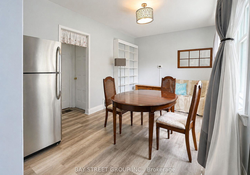 188-haddon-avenue-s-hamilton-ontario-x13516646