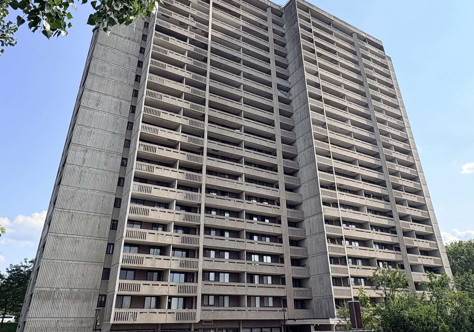 415-greenview-avenue-ottawa-ontario-x13516672