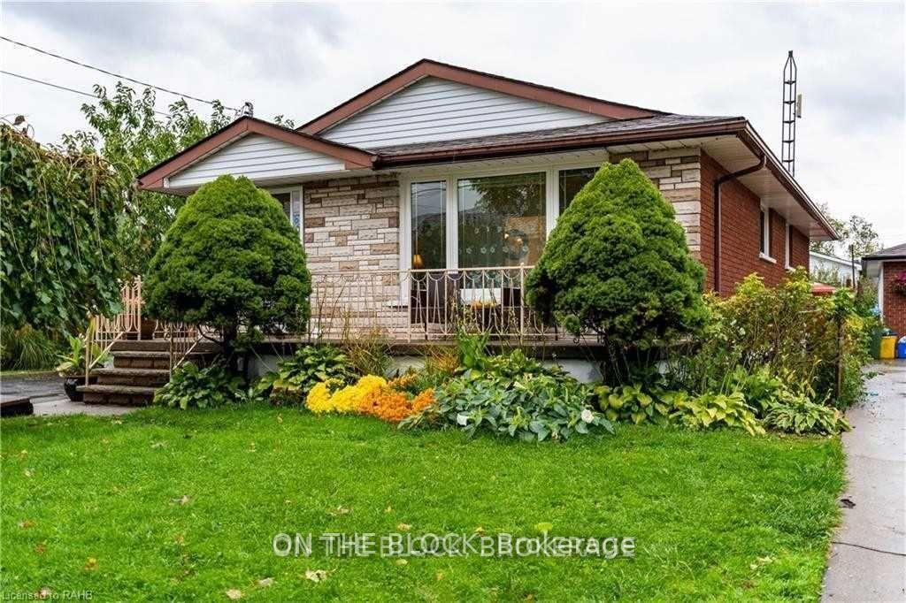 151-nugent-drive-hamilton-ontario-x13516690
