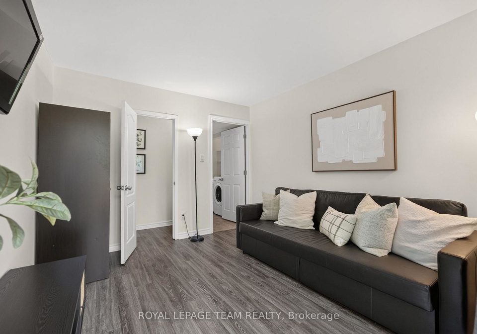 41-longwood-avenue-ottawa-ontario-x13516910