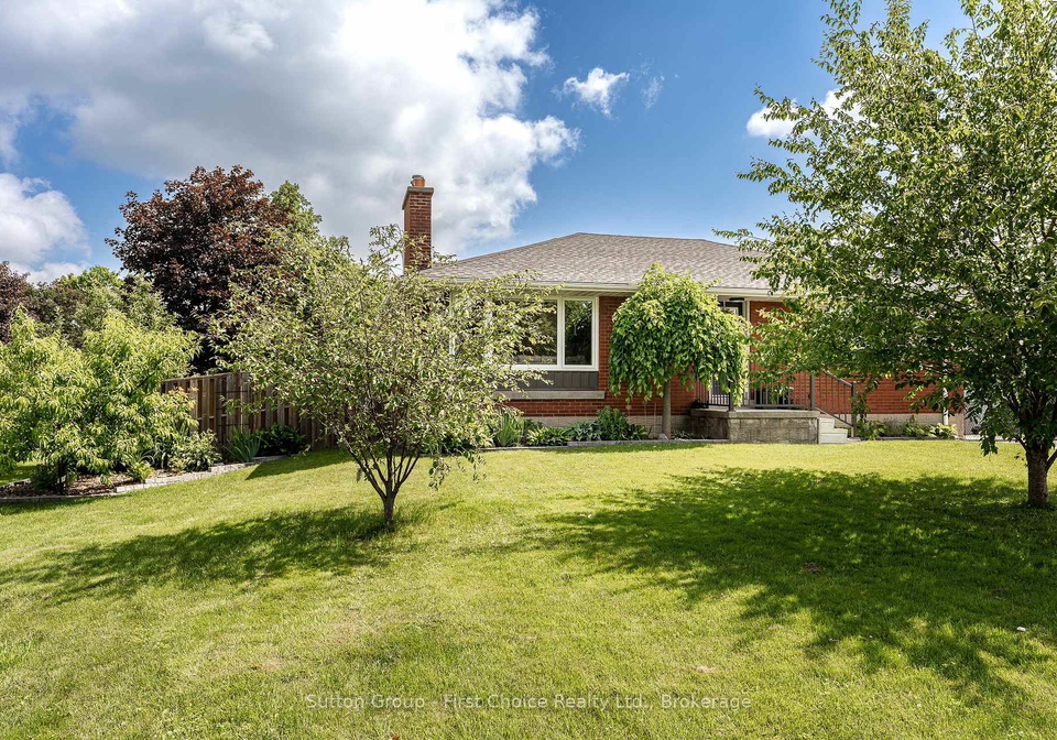 127-henry-street-west-perth-ontario-x13517160