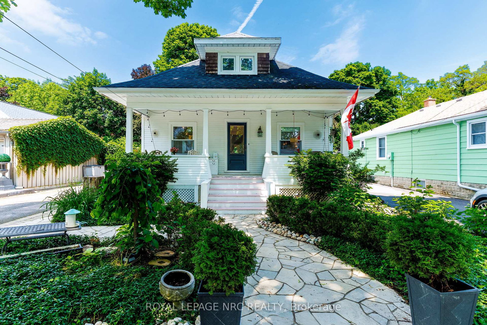 133-regent-street-niagara-on-the-lake-ontario-x13517182