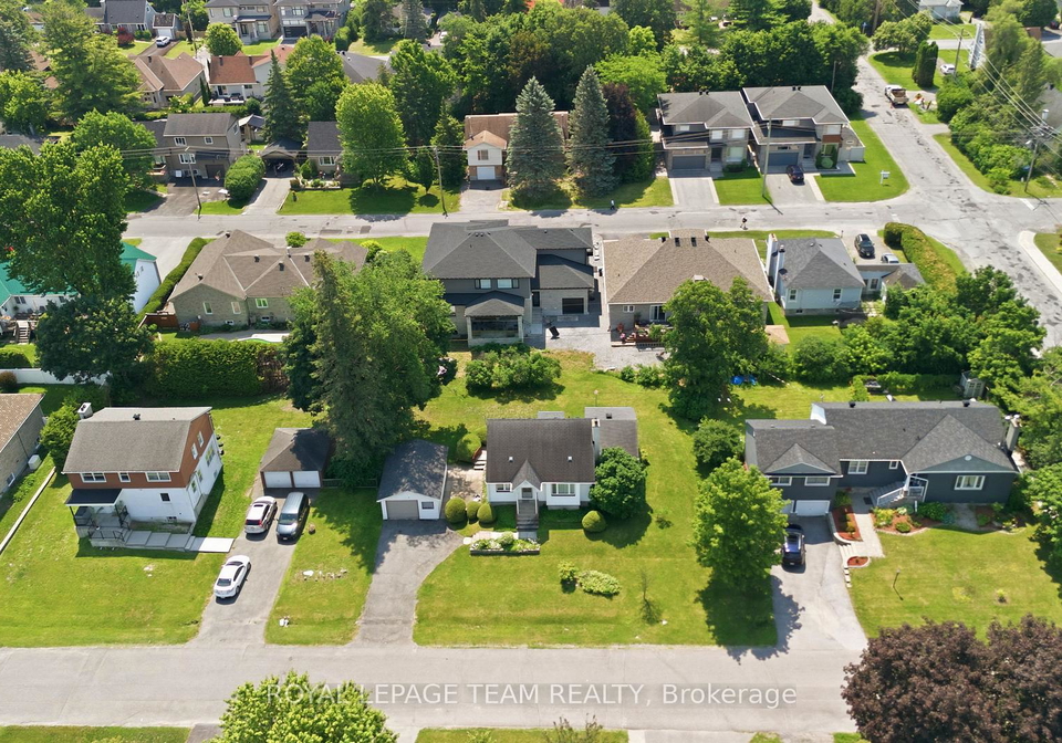 84-rita-avenue-ottawa-ontario-x13517344