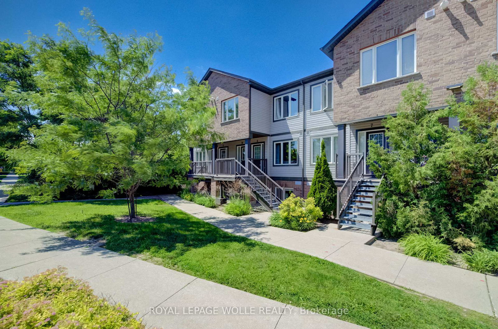 42-west-acres-crescent-kitchener-ontario-x13517400