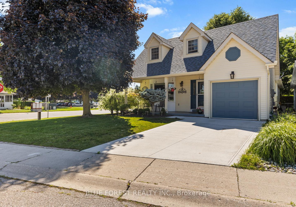1-sinclair-drive-tillsonburg-ontario-x13517612