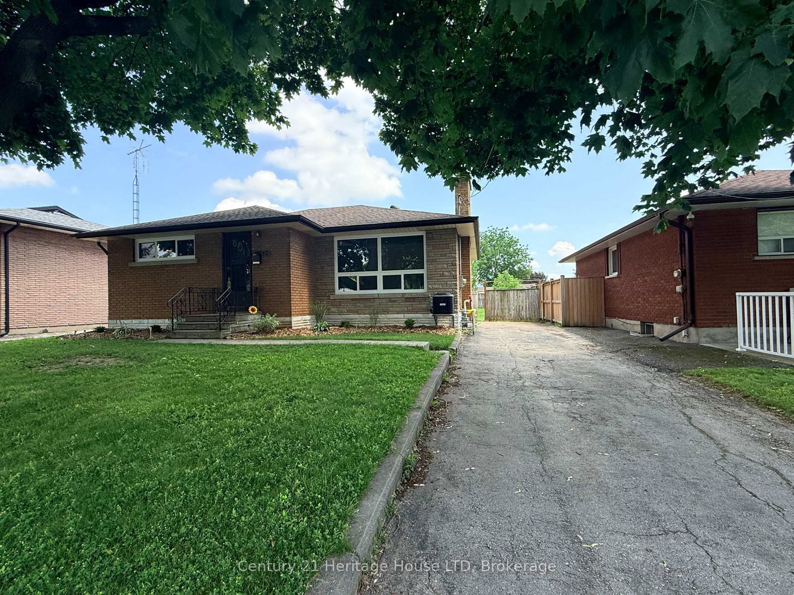 6780-hagar-avenue-niagara-falls-ontario-x13517702