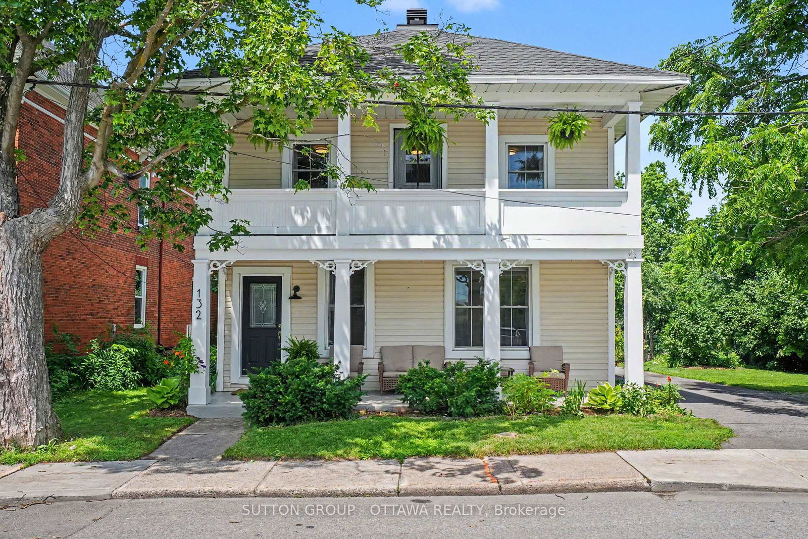 132-queen-street-mississippi-mills-ontario-x13517826