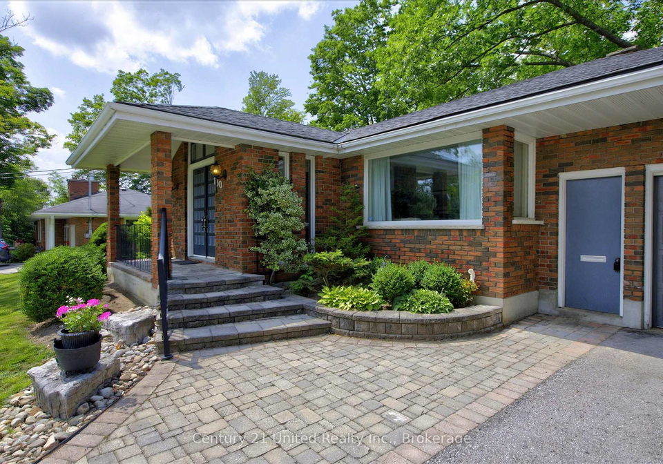 130-earlwood-drive-peterborough-ontario-x13517892