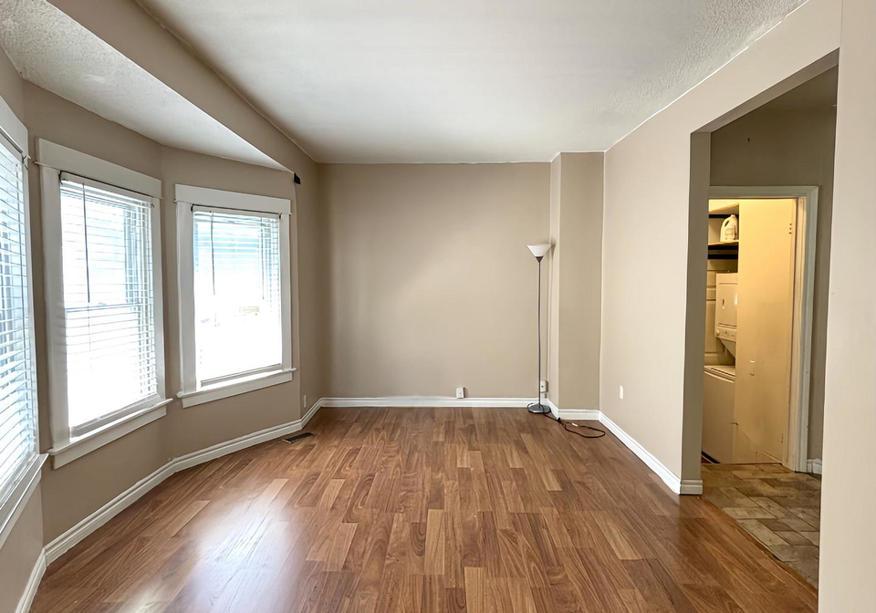 27-berryman-avenue-st-catharines-ontario-x13518010