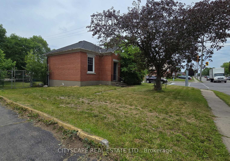 1504-concession-road-cambridge-ontario-x13518134