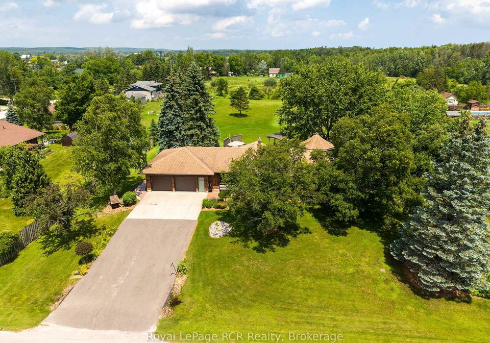 935-27th-street-w-georgian-bluffs-ontario-x13518198