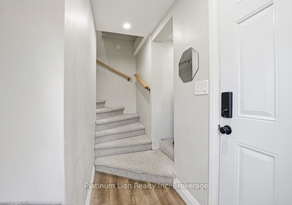 773-lawrence-road-hamilton-ontario-x13518260