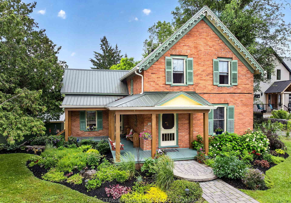 15-rideau-street-westport-ontario-x13518280