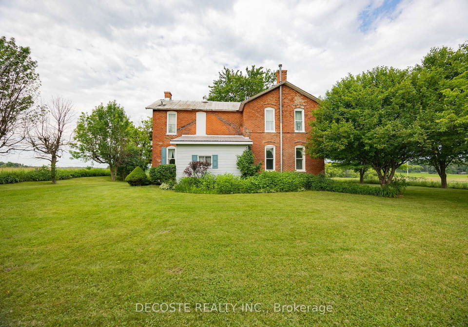 1915-county-road-34-highway-north-glengarry-ontario-x13518316