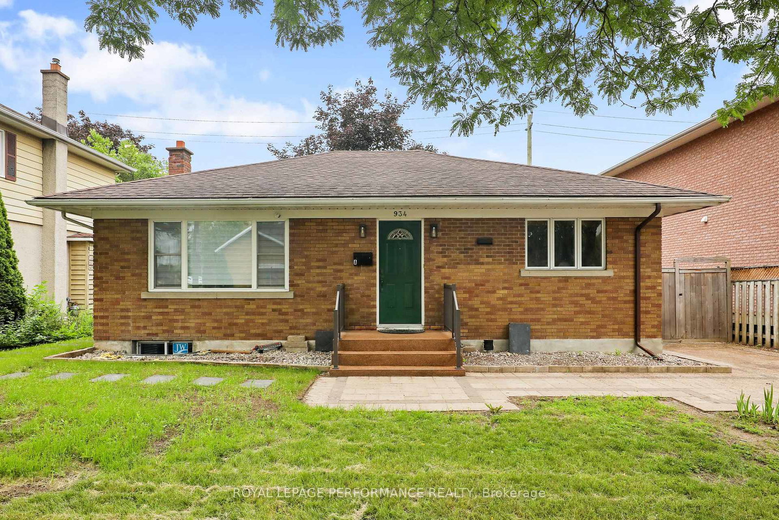 934-smyth-road-ottawa-ontario-x13518330