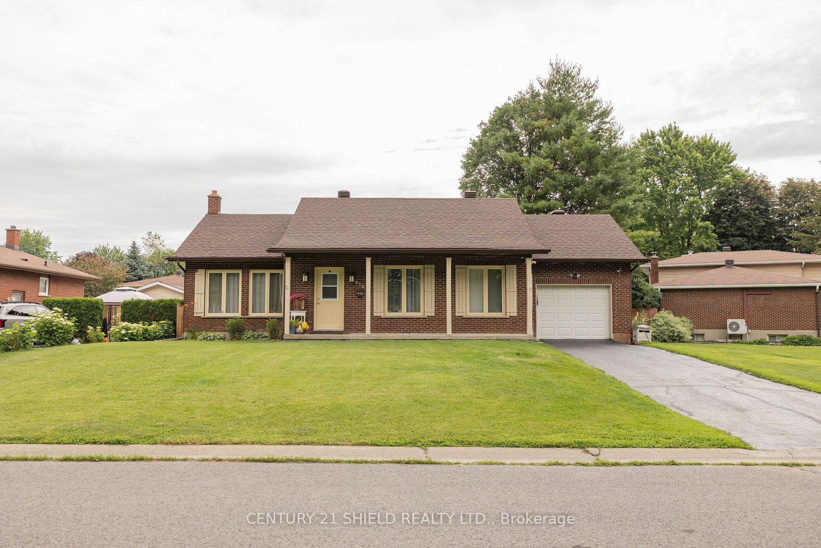 610-dundas-crescent-cornwall-ontario-x13518372