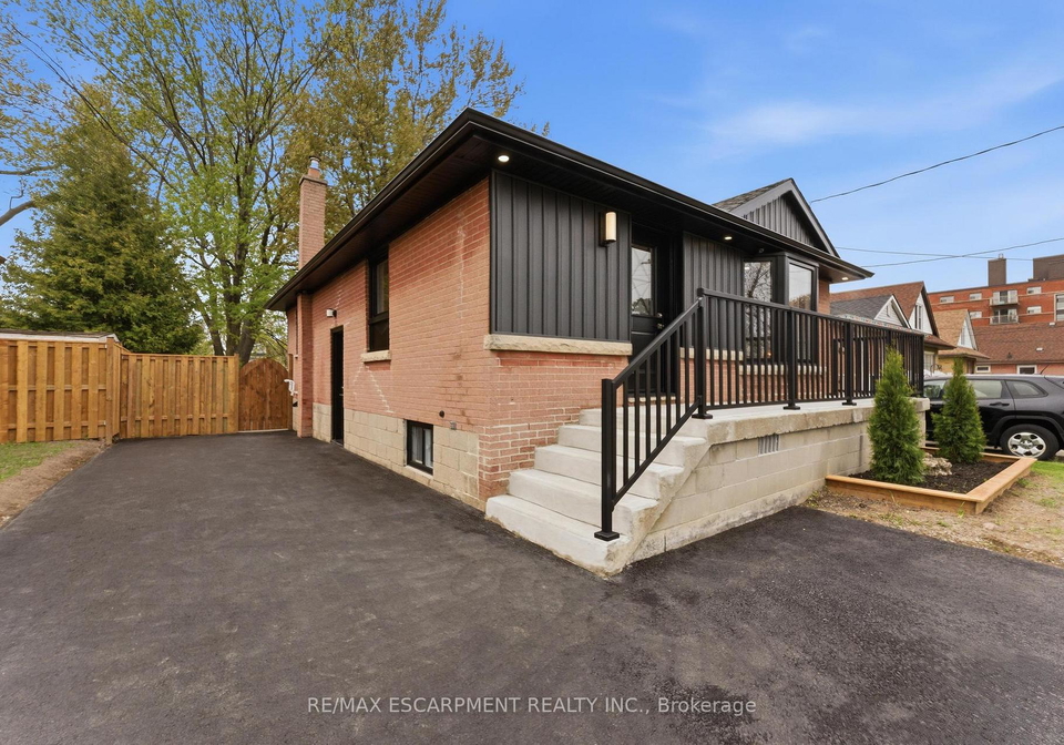 374-east-13th-street-hamilton-ontario-x13518942