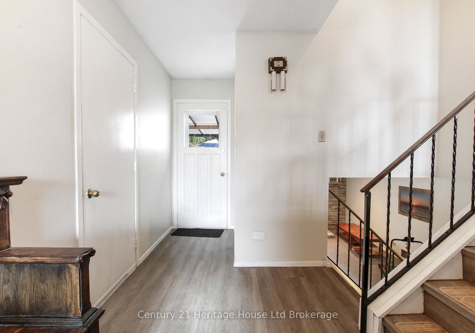 75-chippewa-avenue-woodstock-ontario-x13519054