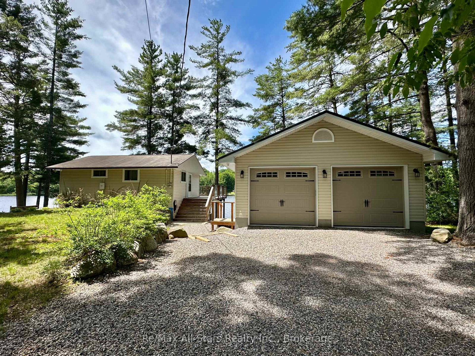 1006-youngs-road-muskoka-lakes-ontario-x13519188