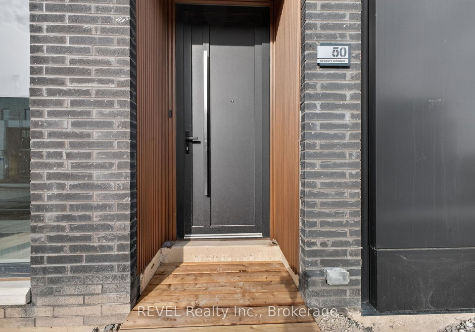 50-everett-common-st-catharines-ontario-x13519426