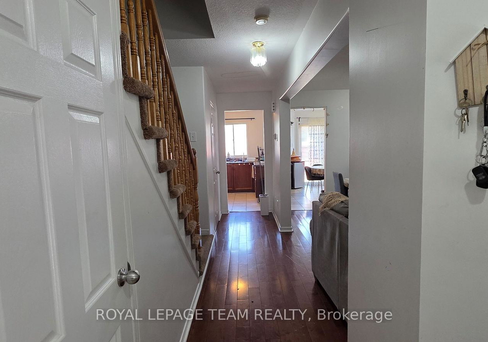175-mountshannon-drive-ottawa-ontario-x13519474