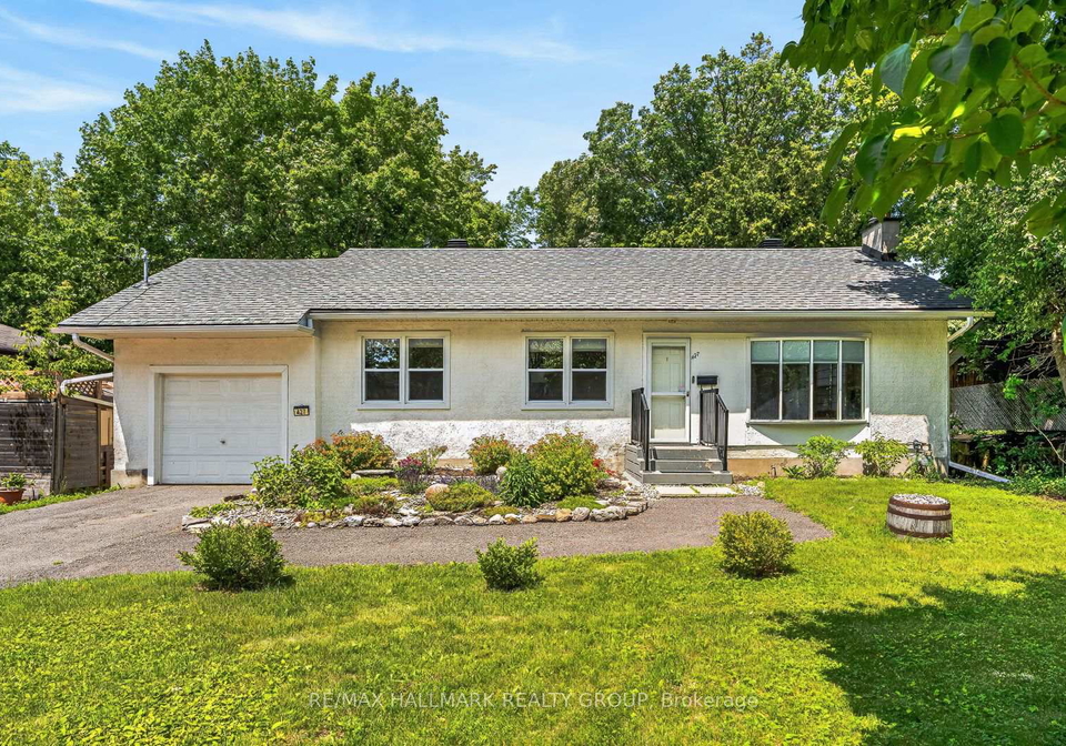 427-pleasant-park-road-ottawa-ontario-x13519696