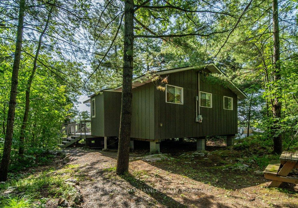 811-hermit-thrush-lane-leeds-and-the-thousand-islands-ontario-x13519708