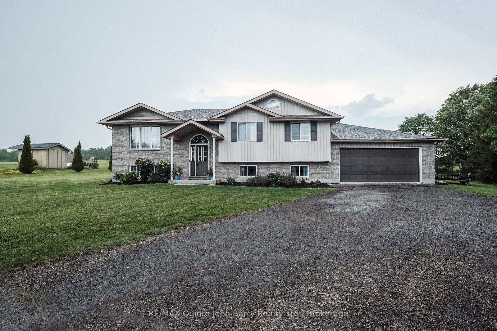 16566-highway-2-quinte-west-ontario-x13519902